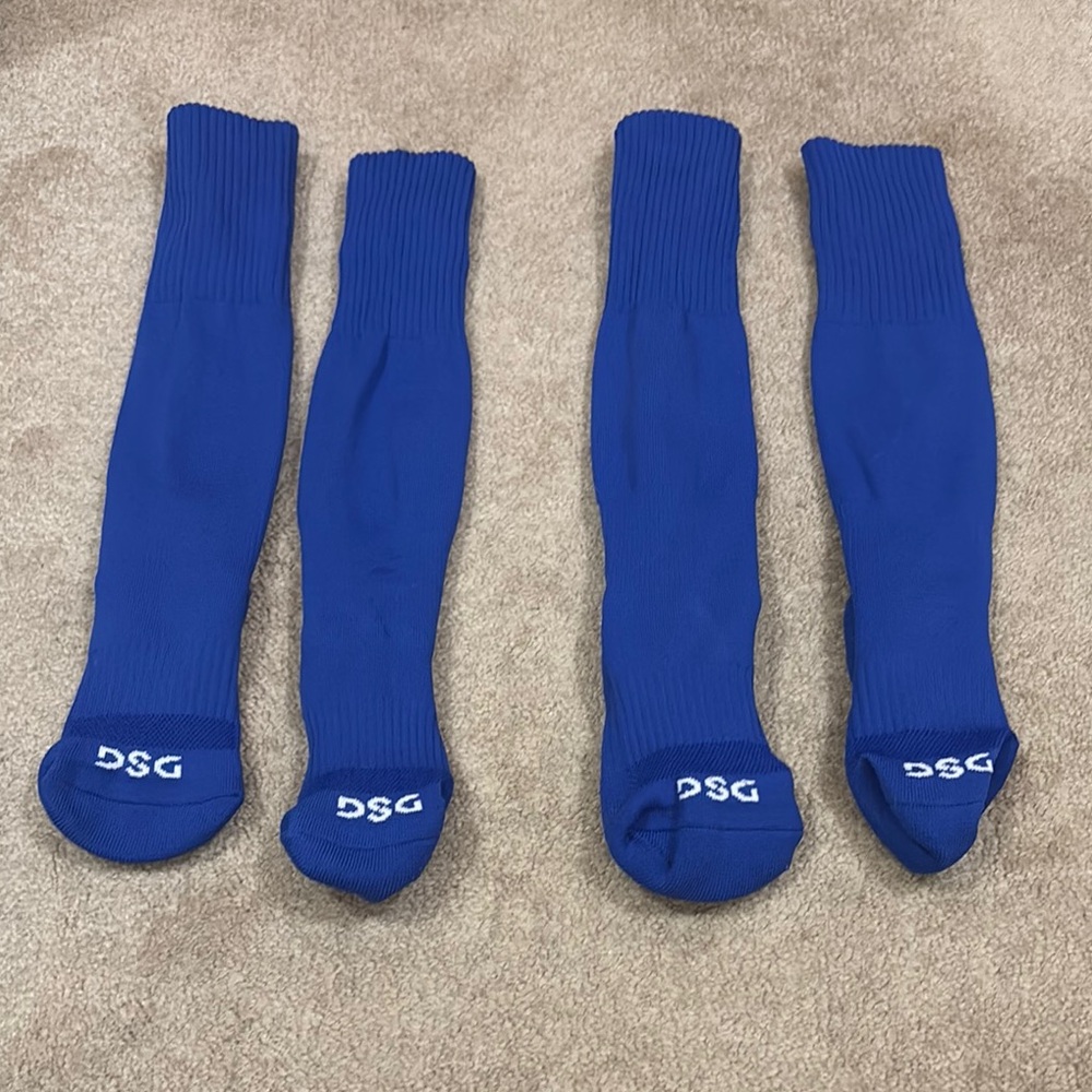 DSG royal Blue soccer Socks with Reinforced Toe and Heel NWOT